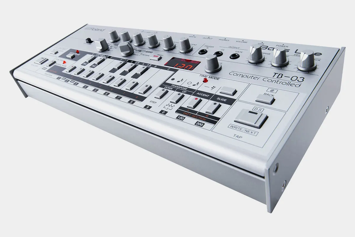 Roland TB-03