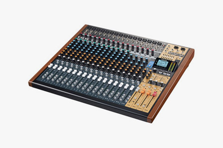 Tascam Model 24